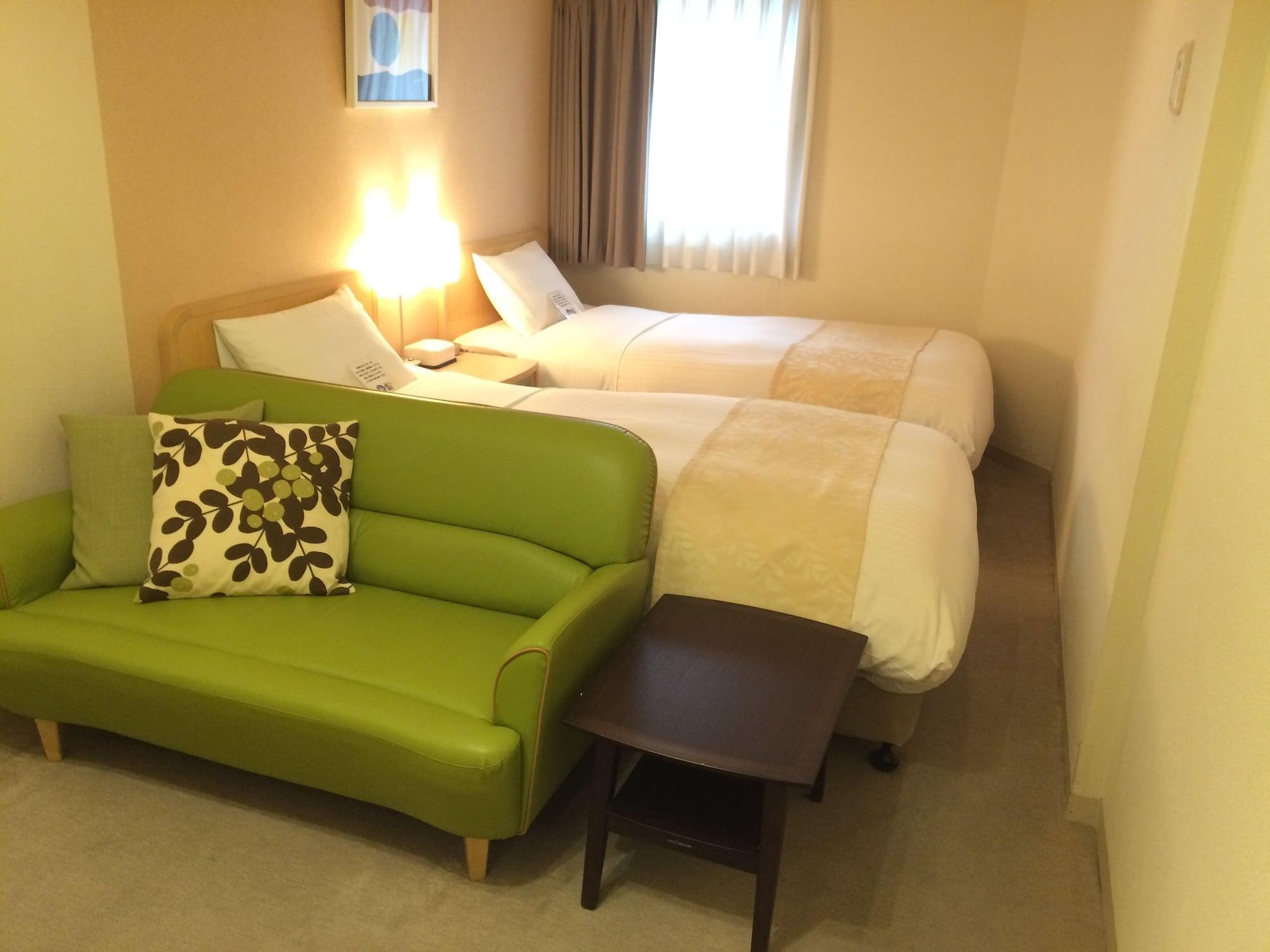 Hotel Famy Inn Kinshicho Токио Экстерьер фото